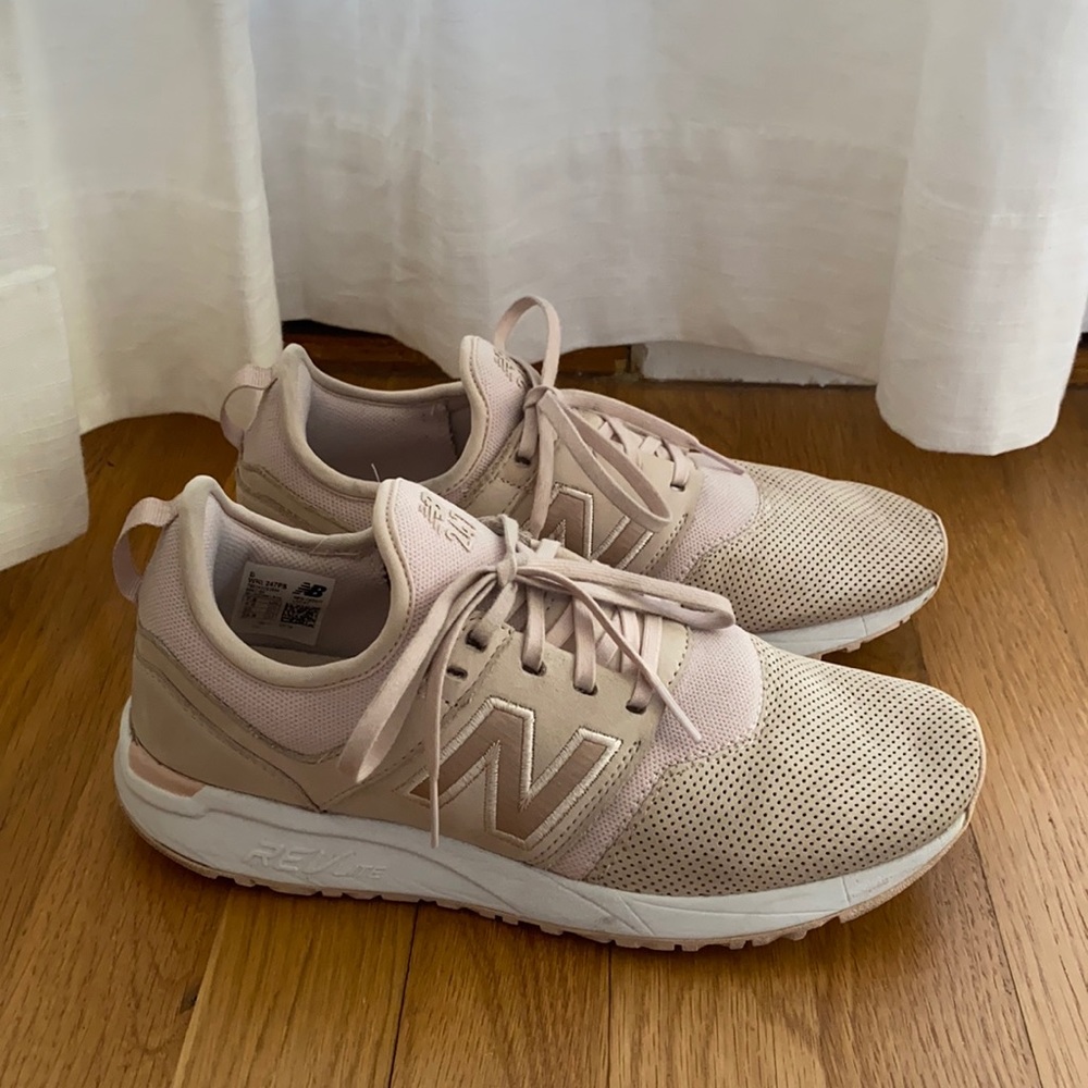 New Balance 247 Rev Lite - blush pink